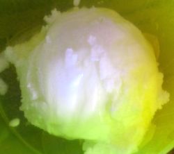 lemon verbena scoop in a bowl