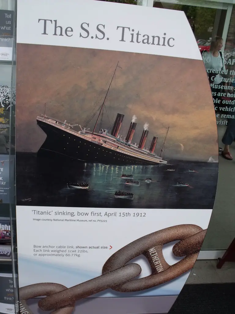 Titanic Museum Attraction Bird Island (historical)